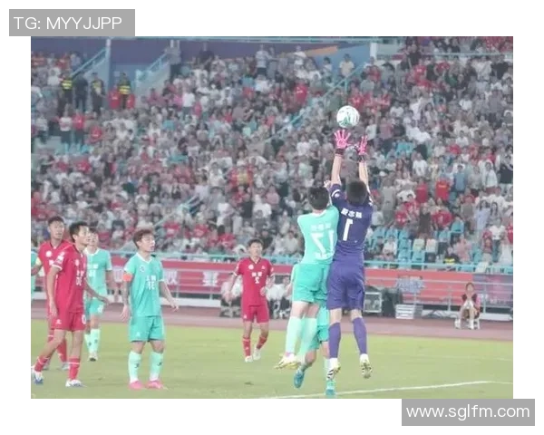 从草根到巅峰足球明星们的励志奋斗故事分享