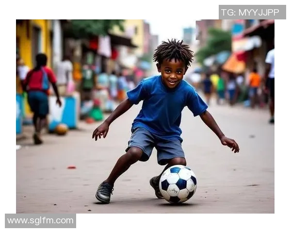 从街头到绿茵场真实故事改编的足球明星传奇人生 从街头到绿茵场真实故事改编的足球明星传奇人生